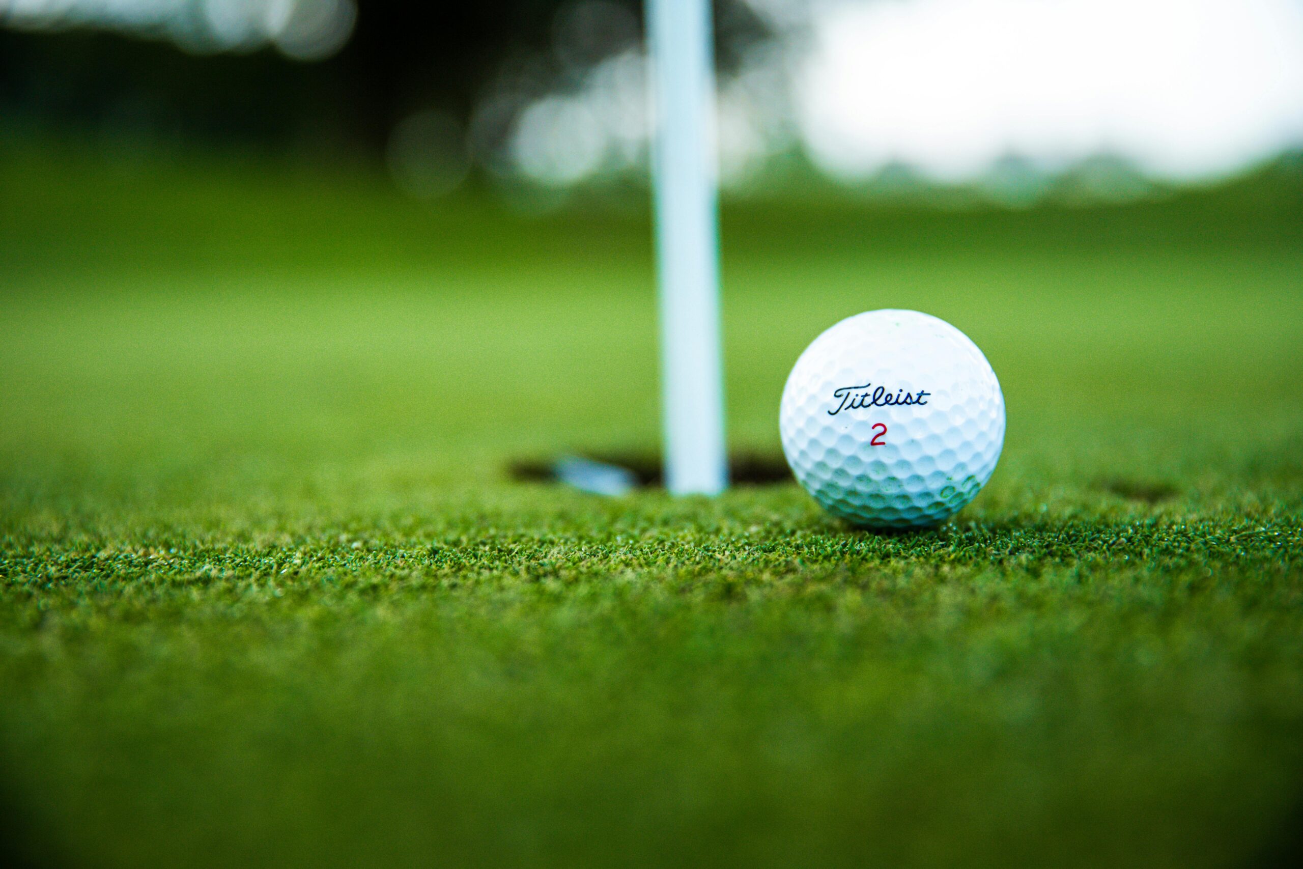 Find billige golfbolde hos Jyske Golfbolde